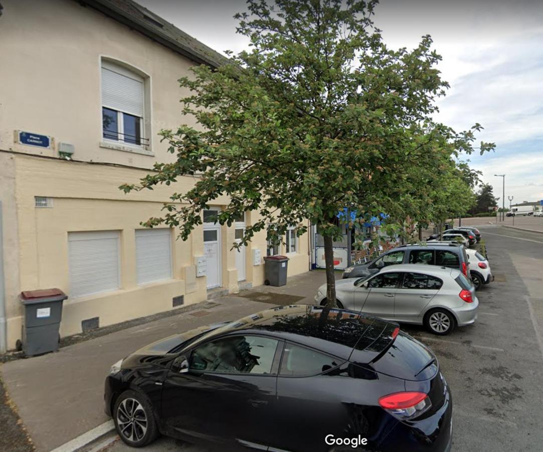 Le Carnot Proche Gare Et Iut Chez Adrien Lejlighed Saint-Quentin  Eksteriør billede